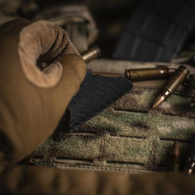 M-Tac operatora galvaskausa morāles plāksnīte Oksfordas, Coyote