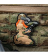 M-Tac PVC pleķis „Delivery Service" Pin-Up – 8,5 × 6 cm